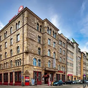 Szálloda Lothus