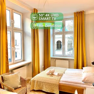 Faust In The Heart Of Kazimierz By Mint Apartamento Cracovia