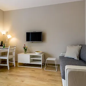 Okrzei 18 - By Homeprime Apartamento Varsovia