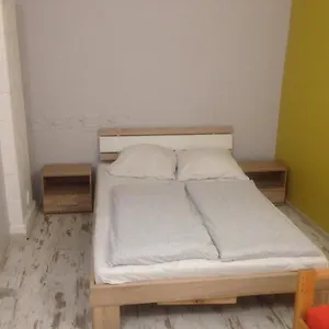 旅馆 唐纳门特旅舍