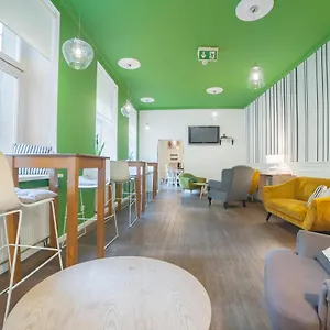  Albergue Dizzy Daisy Polónia